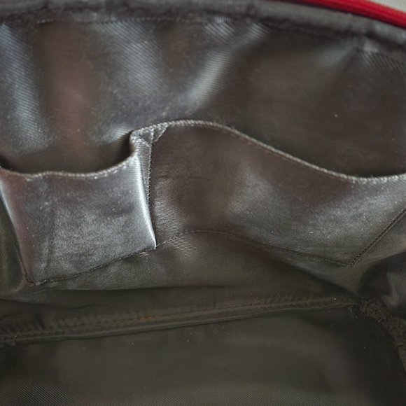 Hello Kitty X Loungefly Red Purse - Picture 10 of 11